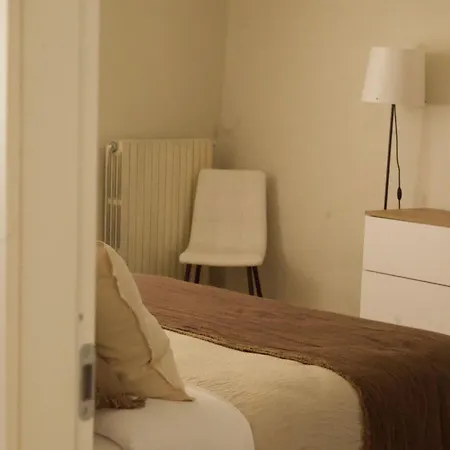 Langhem Suites Apartments 4*
